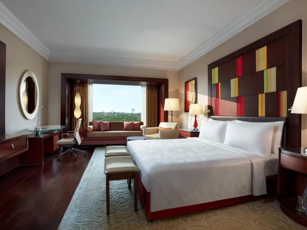 JW Marriott Hotel Bengaluru : photo 1 de la chambre executive room club lounge access 1 king