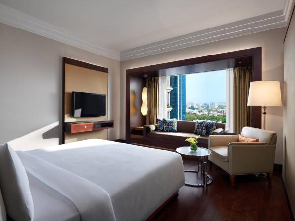 JW Marriott Hotel Bengaluru : photo 2 de la chambre cubbon suite club lounge access