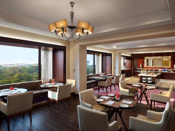 JW Marriott Hotel Bengaluru : photo 4 de la chambre executive room club lounge access 1 king