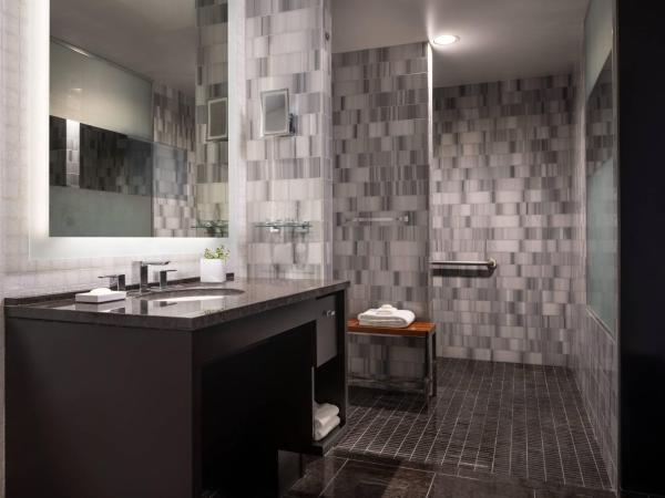 The Ritz-Carlton, Los Angeles L.A. Live : photo 6 de la chambre deluxe king, guest room, 1 king, city view