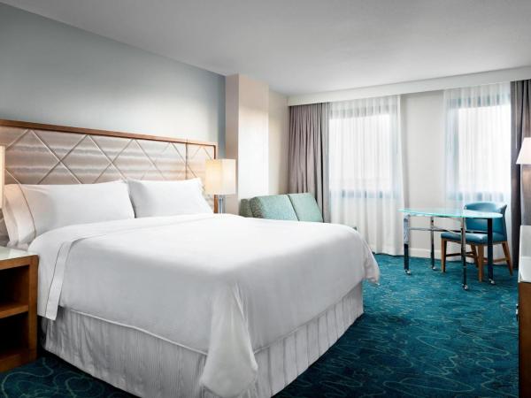 Walt Disney World Dolphin : photo 4 de la chambre chambre lit king-size traditionnelle - entrée anticipée aux parcs à thèmes disney incluse