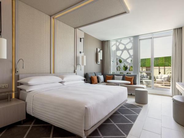 Rabat Marriott Hotel : photo 1 de la chambre chambre lit king-size deluxe - vue sur piscine