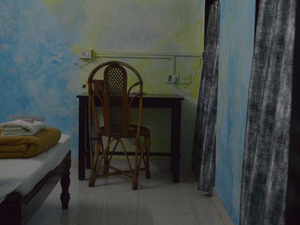 Santa Maria Hostel, Fort Kochi : photo 4 de la chambre chambre double avec salle de bains privative