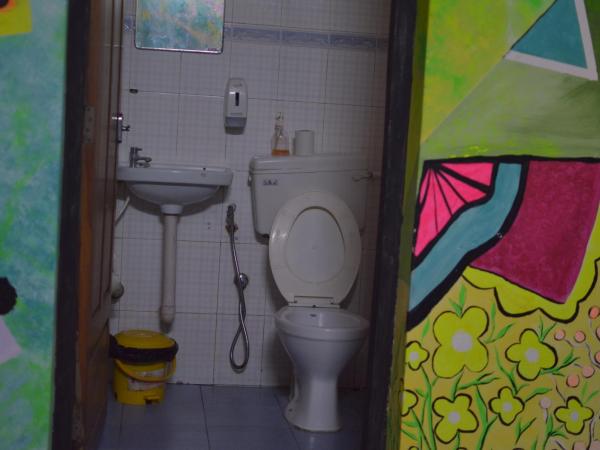 Santa Maria Hostel, Fort Kochi : photo 8 de la chambre chambre double deluxe avec baignoire