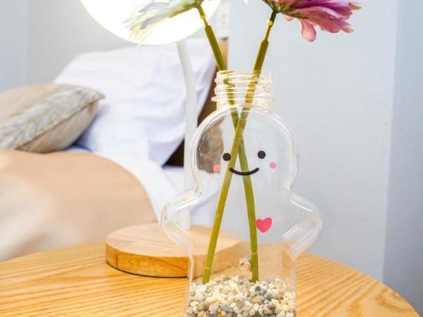 BnB98 Silom Hotel - 1 minutes from SKY TRAIN Sala Daeng station and SUBWAY Silom station : photo 9 de la chambre chambre double ou lits jumeaux deluxe - vue sur ville