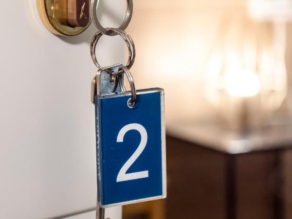 Comfort Zone Naples : photo 7 de la chambre chambre double deluxe avec balcon - dépendance