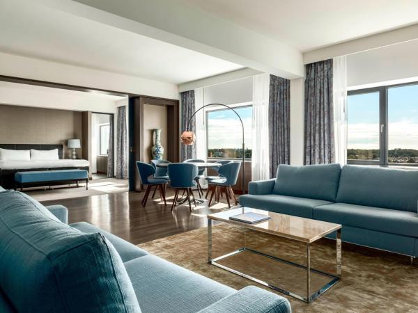 Marriott Hotel The Hague : photo 2 de la chambre suite présidentielle exécutive avec accès au salon