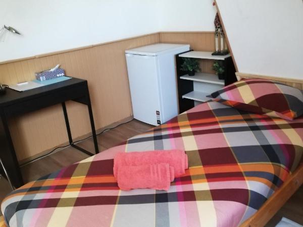Residentie Blijdorp : photo 5 de la chambre chambre double standard avec salle de bains commune