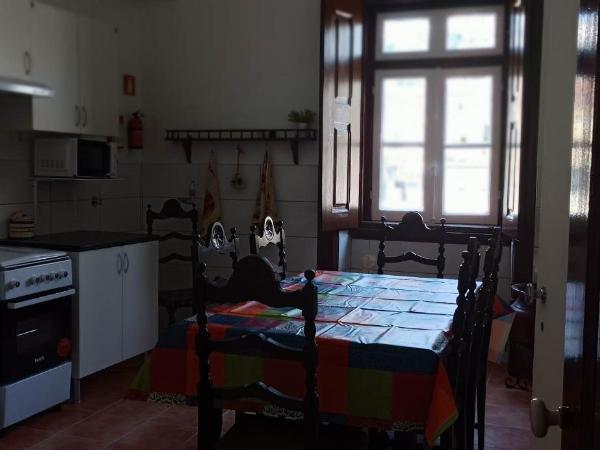 Quarto & Pasta Guesthouse : photo 9 de la chambre chambre lits jumeaux avec salle de bains commune