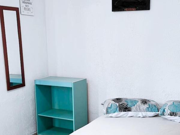 Rio Surf House Hostel e Pousada : photo 2 de la chambre chambre double ou lits jumeaux - vue sur port
