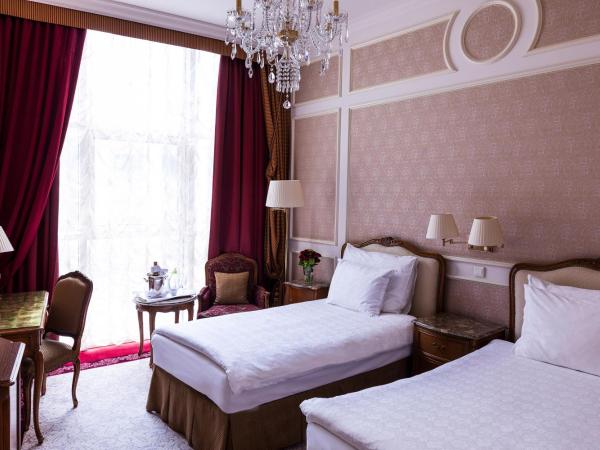 Grand Hotel Wien : photo 2 de la chambre hébergement 2 lits jumeaux standard