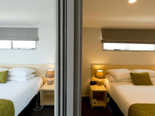 2 on Whiteleigh and 239 on Lincoln Motel : photo 6 de la chambre suite familiale