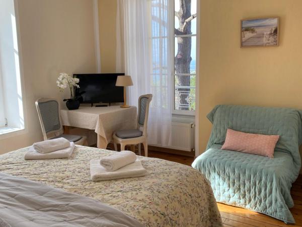 VILLA LA VISTULE : photo 4 de la chambre chambre double