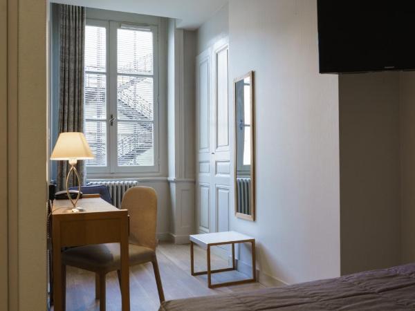 Hotel du Théatre : photo 1 de la chambre chambre double standard