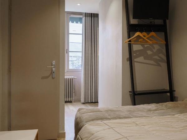 Hotel du Théatre : photo 4 de la chambre chambre double standard