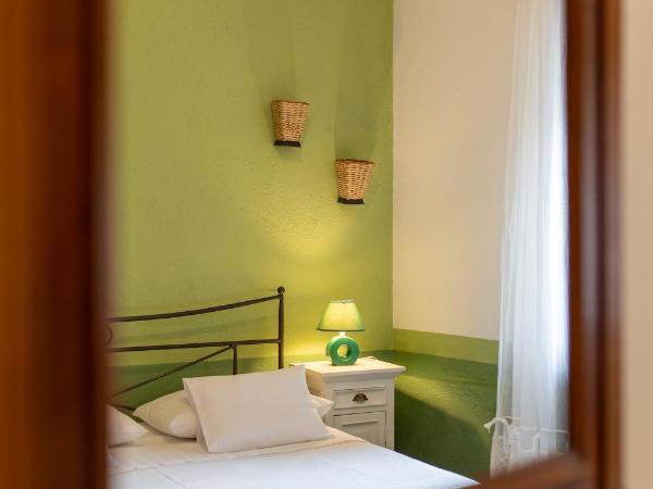Vanjaka bed and breakfast : photo 7 de la chambre chambre double avec salle de bains privative