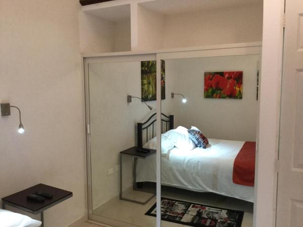 Hotel del Capitán de Puebla - Vitrales : photo 10 de la chambre chambre double