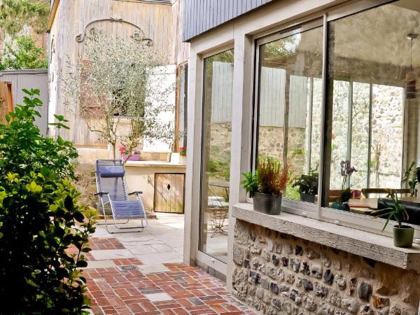 Chambres chez l'habitant Capucine : photo 2 de la chambre grande chambre double