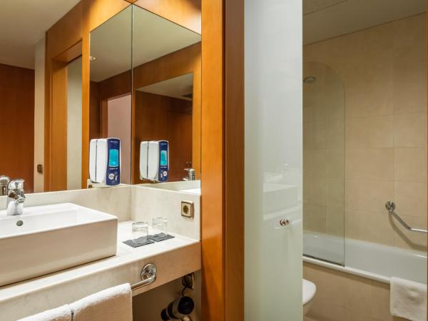 Hotel SB Ciutat Tarragona : photo 7 de la chambre chambre double ou lits jumeaux