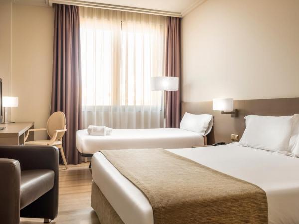 Hotel SB Ciutat Tarragona : photo 4 de la chambre chambre triple (3 adultes)
