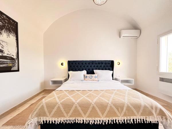 Villa a la montagne Hammamet : photo 10 de la chambre chambre lit king-size supérieure