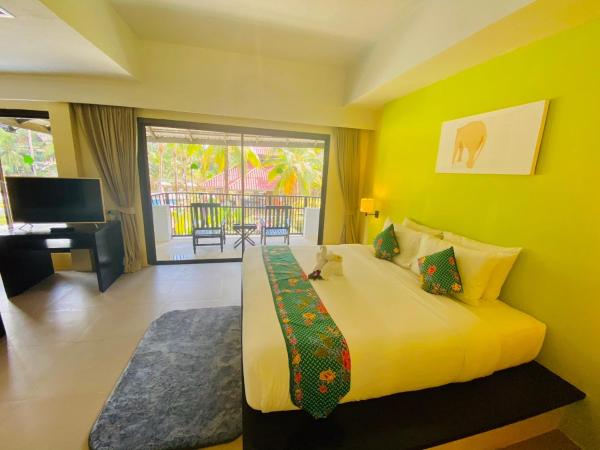 Palm Galleria Resort-SHA Extra Plus : photo 7 de la chambre suite