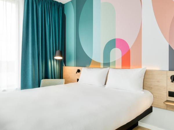B&B HOTEL Mechelen : photo 5 de la chambre chambre double supérieure
