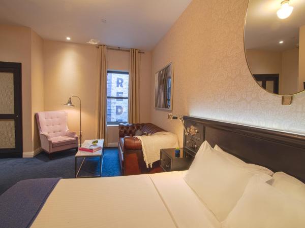 The Frederick Hotel Tribeca : photo 5 de la chambre suite junior avec 1 lit king-size et canapé-lit