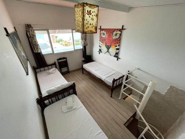 Pousada Beijos y Abraços : photo 6 de la chambre chambre familiale - vue sur mer