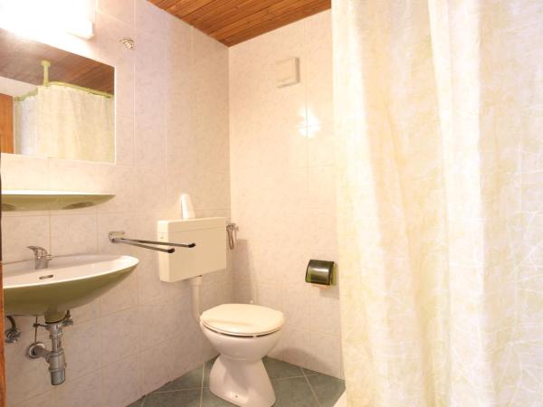 Apartments and rooms by the sea Nemira, Omis - 2781 : photo 7 de la chambre appartement 2 chambres avec terrasse