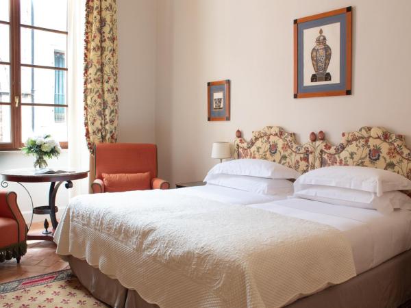 Grand Hotel Continental Siena - Starhotels Collezione : photo 3 de la chambre chambres communicantes