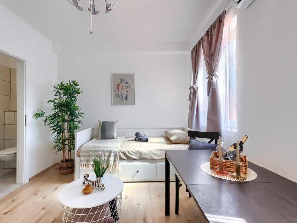 Hostel Monte Zaro : photo 5 de la chambre studio standard