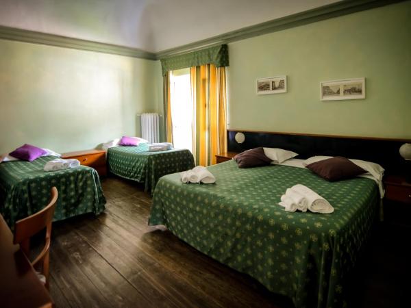Hotel Villa Bonera : photo 1 de la chambre chambre quadruple