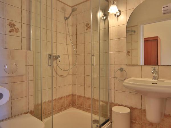 Villa Alexandra : photo 3 de la chambre chambre lits jumeaux