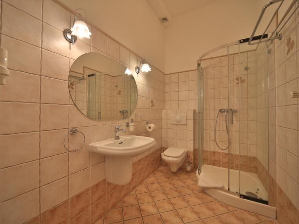 Villa Alexandra : photo 3 de la chambre chambre lits jumeaux