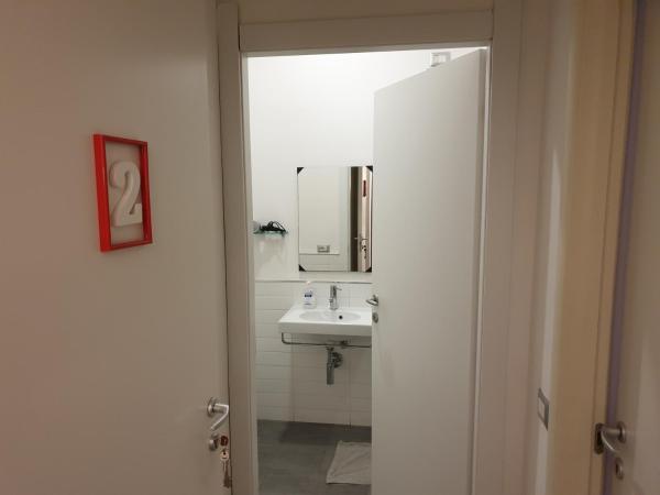 Da Laura : photo 3 de la chambre chambre double avec salle de bains privative