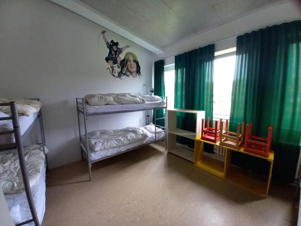 instantSleep Backpackerhostel St Pauli : photo 1 de la chambre lit dans dortoir pour femmes de 6 lits
