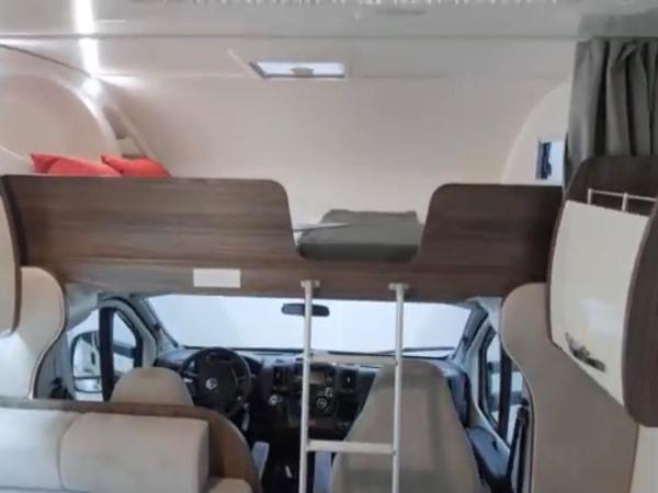 Portugals Infinity - AutoCaravana Luxo : photo 7 de la chambre mobile home