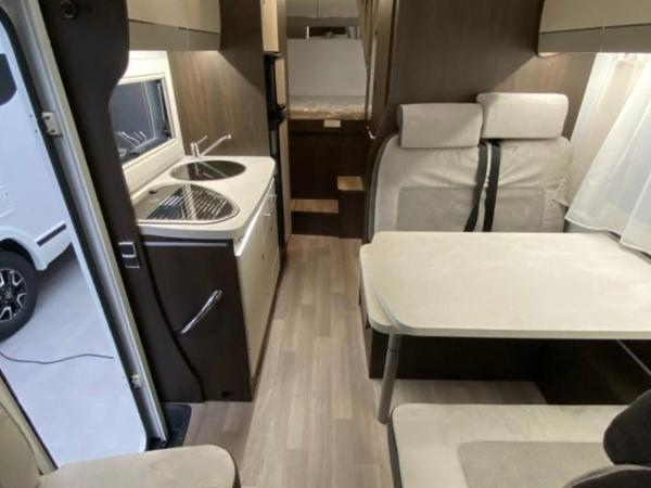 Portugals Infinity - AutoCaravana Luxo : photo 8 de la chambre mobile home