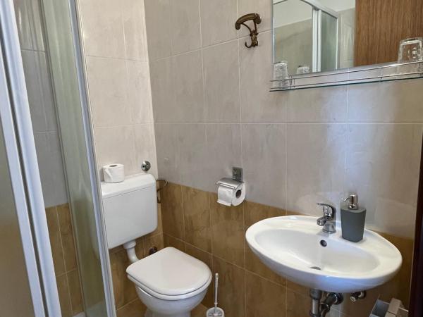 Rooms Danica : photo 1 de la chambre chambre double avec balcon