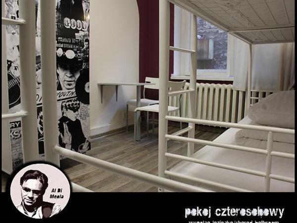 La Guitarra Hostel Poznań : photo 4 de la chambre lit dans dortoir pour 4 personnes