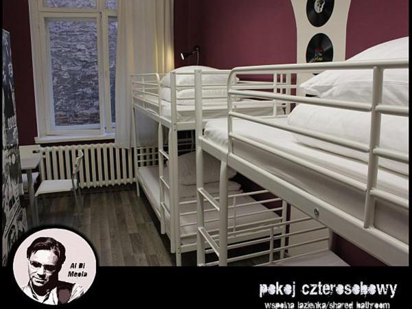 La Guitarra Hostel Poznań : photo 5 de la chambre lit dans dortoir pour 4 personnes