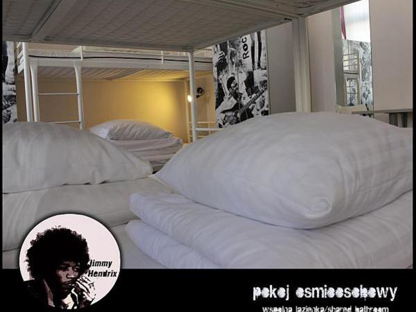La Guitarra Hostel Poznań : photo 2 de la chambre lit dans dortoir pour 8 personnes