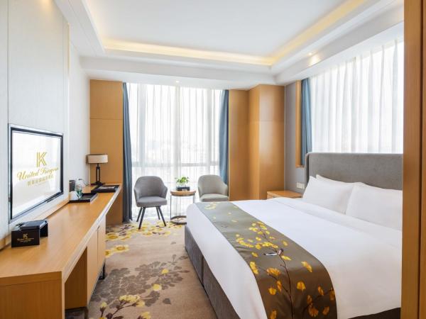 United Kingson HoteL : photo 5 de la chambre chambre lit king-size deluxe