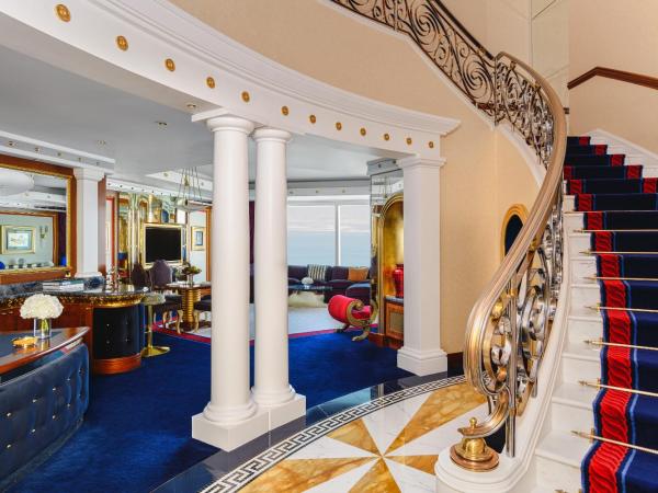 Jumeirah Burj Al Arab Dubai : photo 3 de la chambre suite sky palm - vue sur mer et service de majordome (suite duplex - 170 m²)