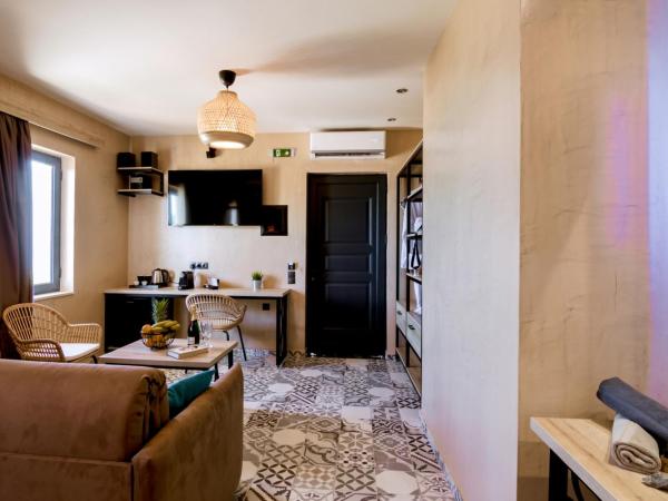 Driades Luxury Apartments : photo 1 de la chambre suite deluxe