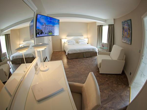 Hôtel L'Abbaye : photo 3 de la chambre chambre triple confort