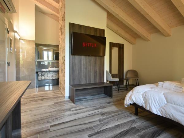 Royal Garden luxury rooms : photo 5 de la chambre chambre double standard