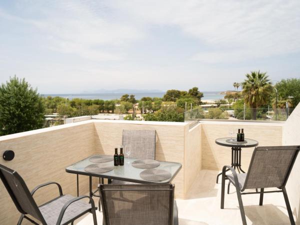 Parthenis Riviera Hotel : photo 9 de la chambre chambre familiale - vue sur mer