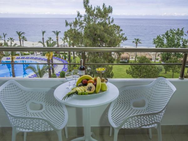 MIRADA DEL MAR HOTEL : photo 3 de la chambre chambre double avec balcon